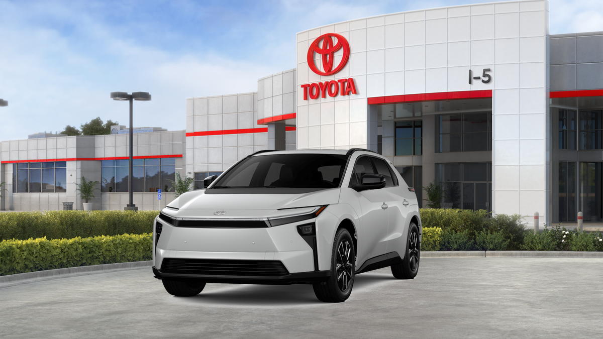 2026 Toyota bZ XLE