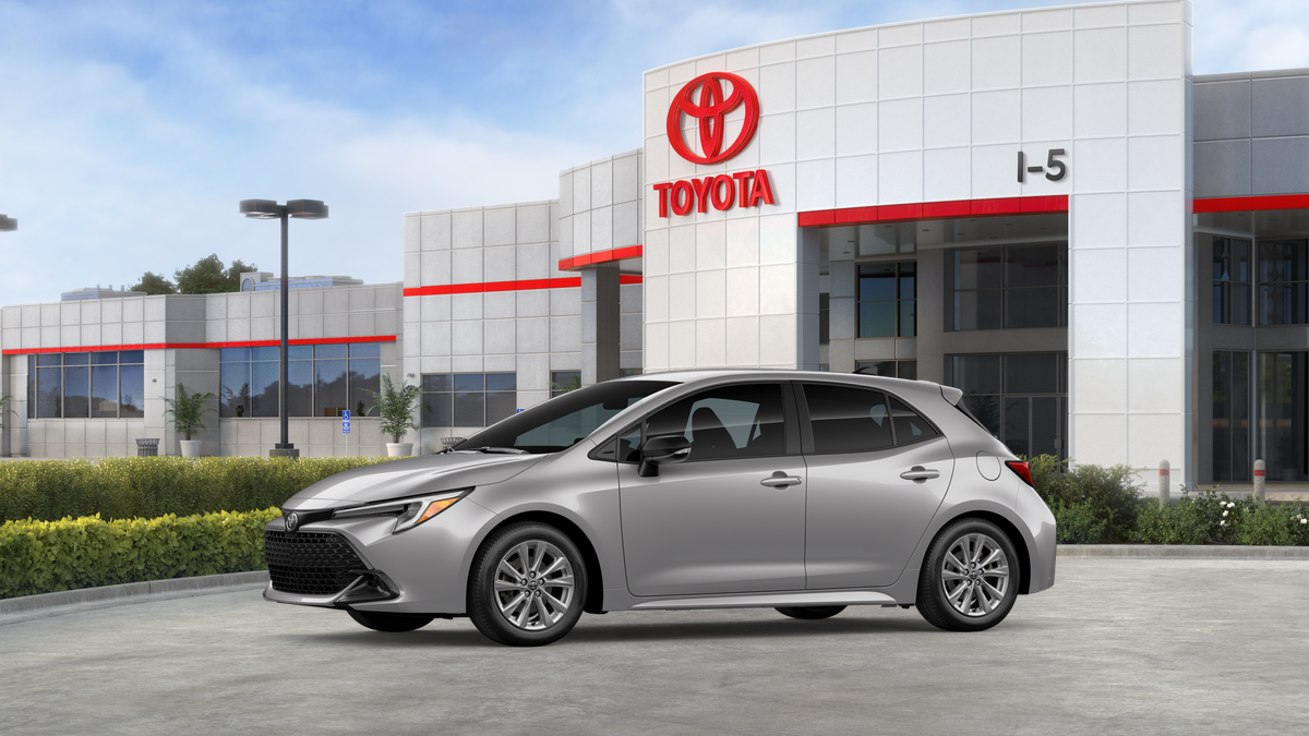 2026 Toyota Corolla Hatchback SE