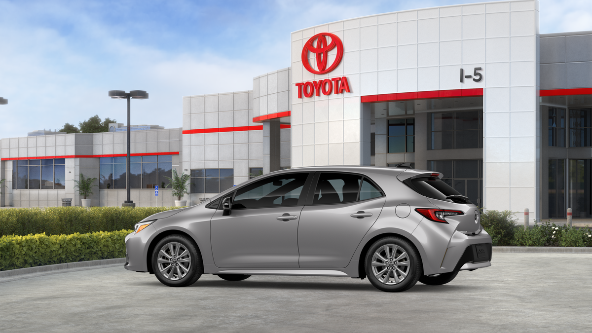 2026 Toyota Corolla Hatchback SE