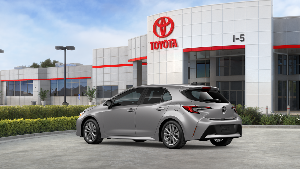 2026 Toyota Corolla Hatchback SE